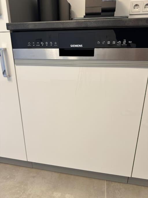 Luxury Apartment Marz شواناو المظهر الخارجي الصورة