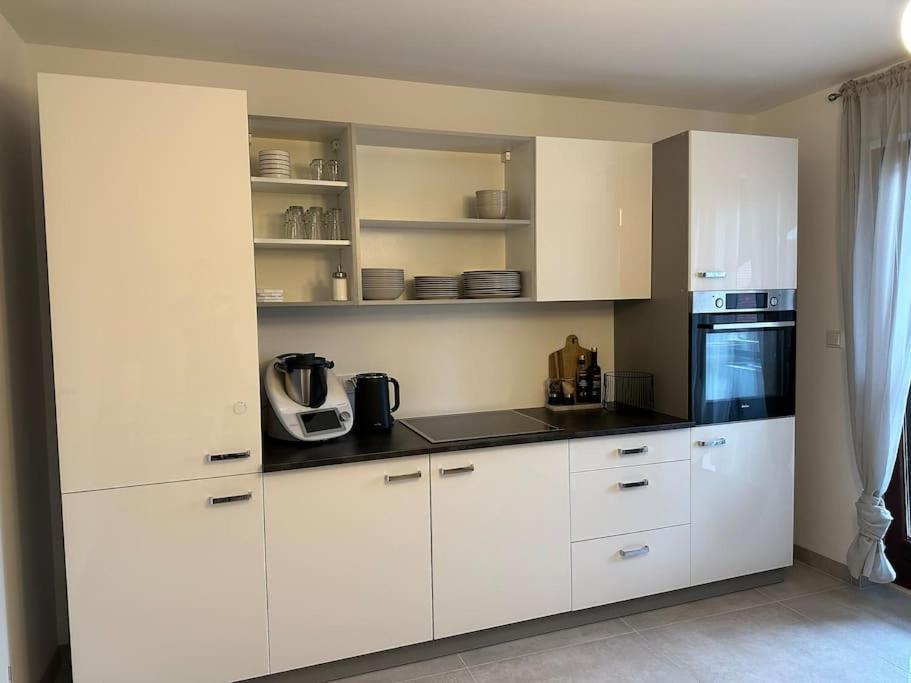 Luxury Apartment Marz شواناو المظهر الخارجي الصورة